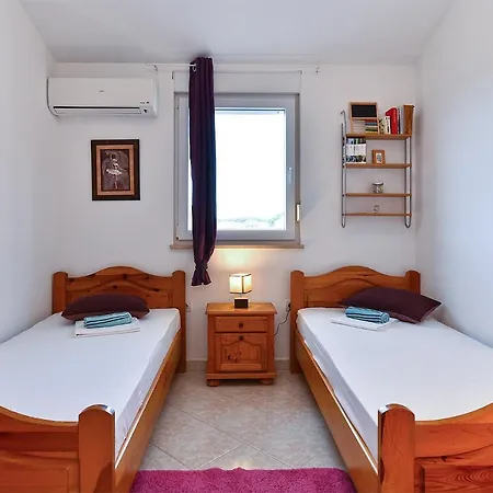 Natasa 1718 Apartman